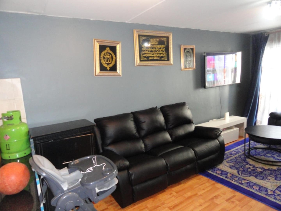 2 Bedroom Property for Sale in Bellville Park Western Cape